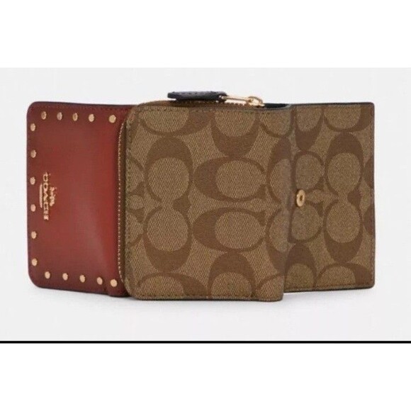 COACH Small Trifold Riley Riveted Wallet Signature Canvas, Logo, Brown Zip - Picture 3 of 5